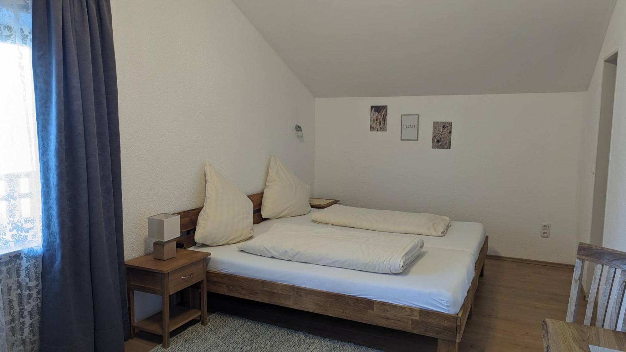 Cafe Zum Toni Hotell Thyrnau Exteriör bild